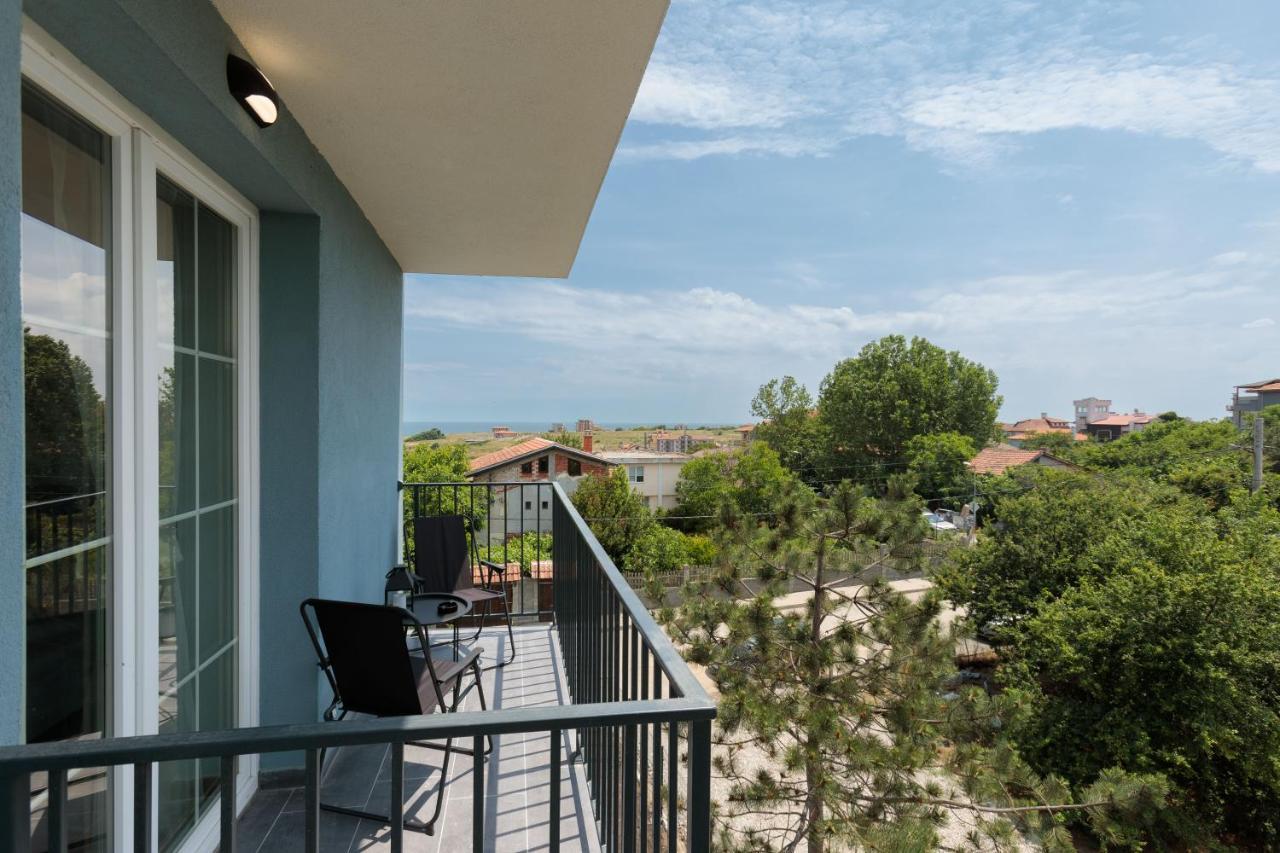 Villa Lеvandi Sinemoretz Exterior photo