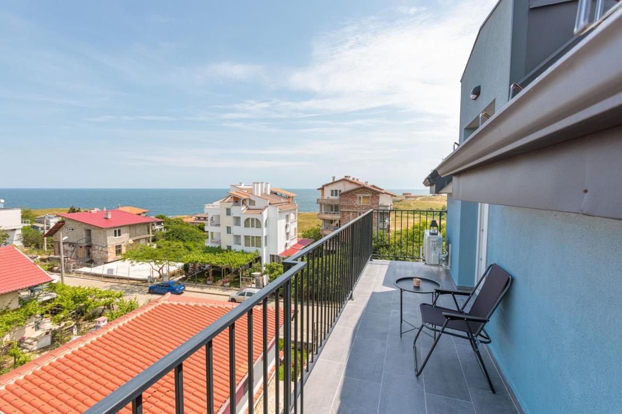 Villa Lеvandi Sinemoretz Exterior photo